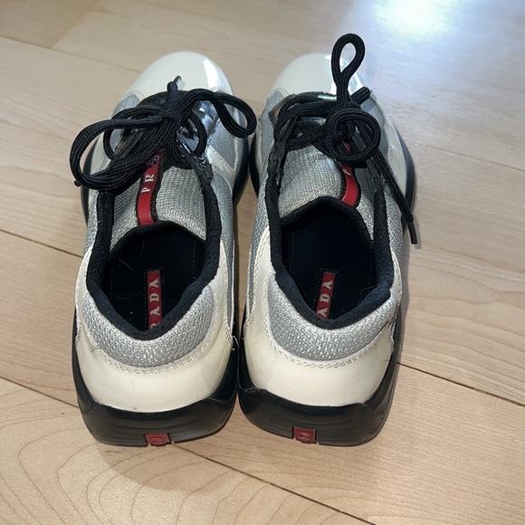 PRADA MENS SNEAKERS - Picture 4 of 6
